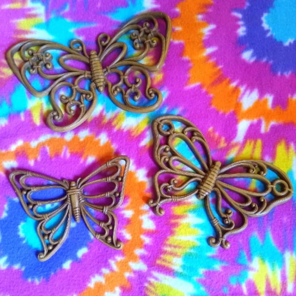 Wall mount butterfies-set of 3